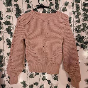 ✰ H&M SWEATER ✰